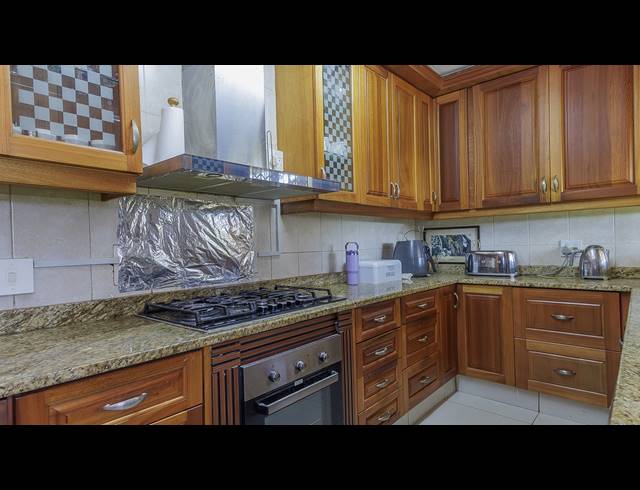 4 BEDROOM HOUSE FOR SALE IN WEST RIDING